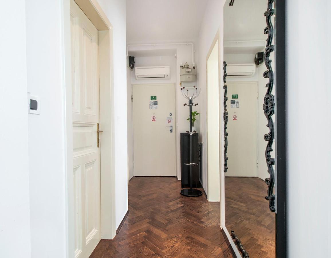 Bastinica Superior Apartment, Old Town In City Center زغرب المظهر الخارجي الصورة
